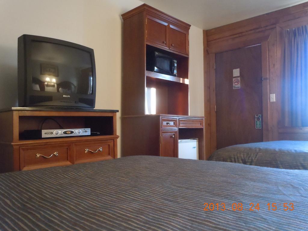 High Country Motel Bellevue 部屋 写真