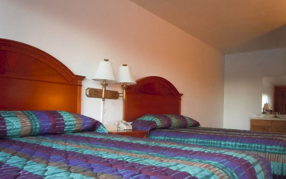 High Country Motel Bellevue エクステリア 写真